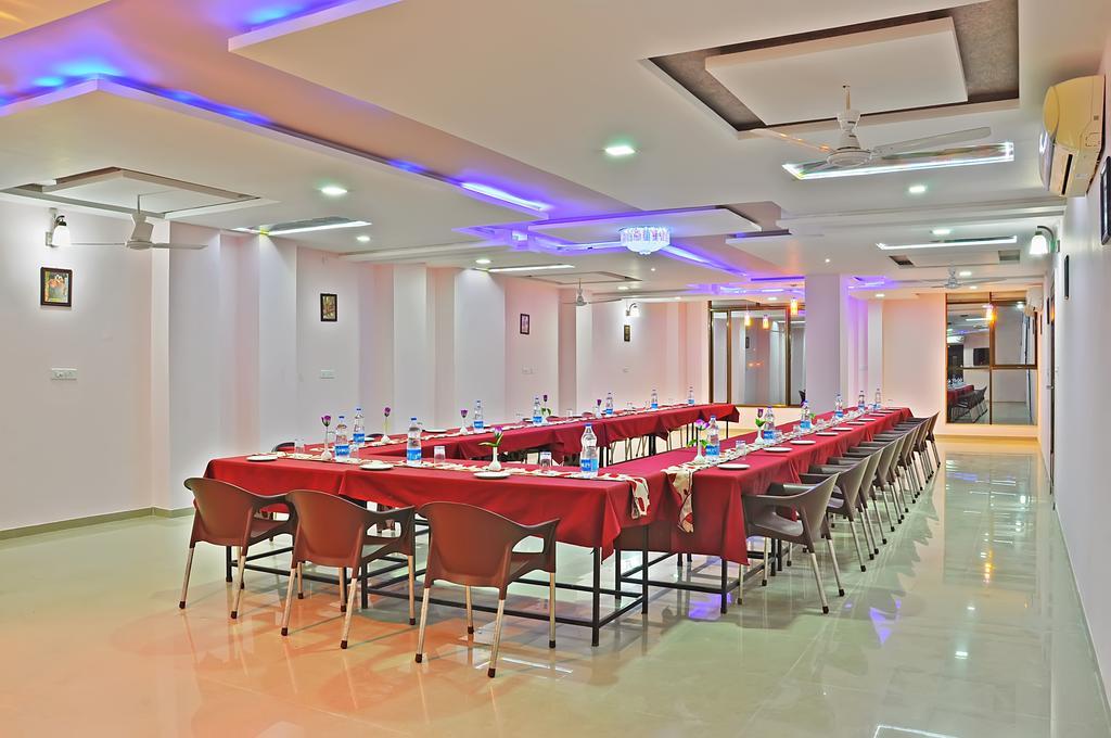 Hotel Shivam Fort View Chittorgarh Room photo