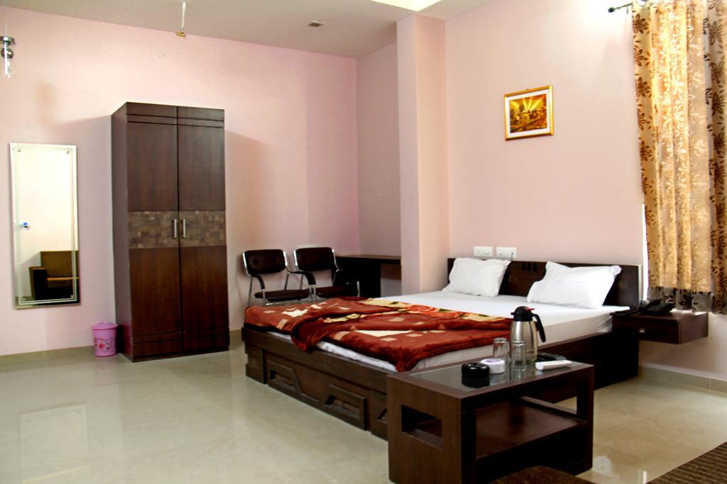 Hotel Shivam Fort View Chittorgarh Exterior photo